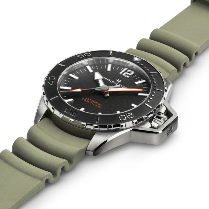 Khaki Navy Frogman Black dial Green strap H77825331