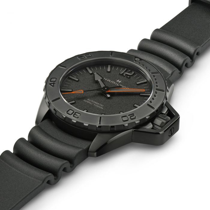 Khaki Navy Frogman Black dial Black strap H77845330