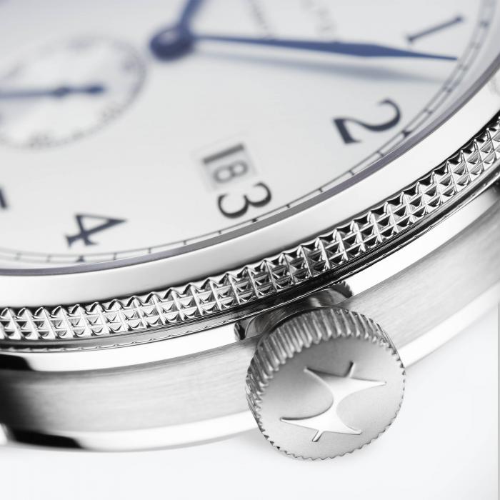 Khaki Navy Pioneer Small Second Auto - Dial color:White Khaki Navy Pioneer Small Second Auto - Dial color:White