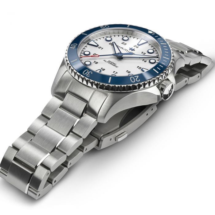 Khaki Navy Scuba Auto - Silver dial - Stainless Steel bracelet ...