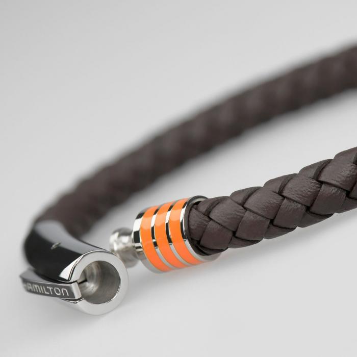 Leather bracelet