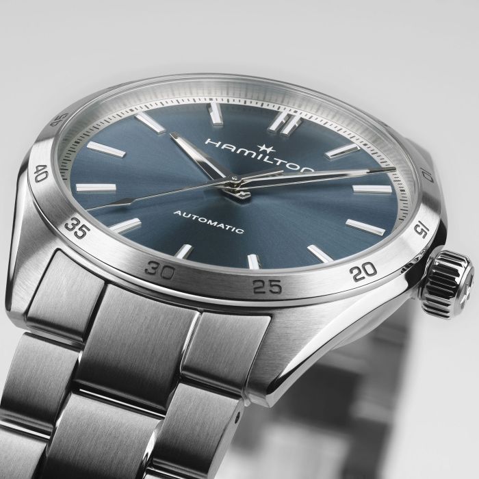 Performer Automatic 38mm 5
