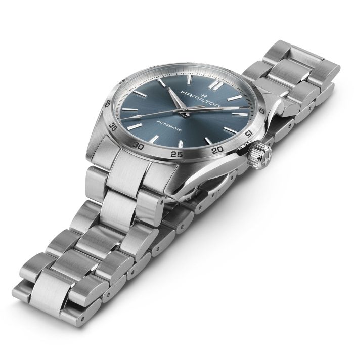 Performer Automatic 38mm 3