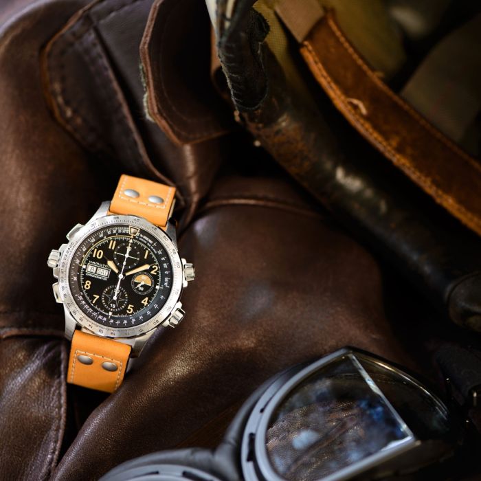 X-WIND DAY DATE AUTO CHRONO 6