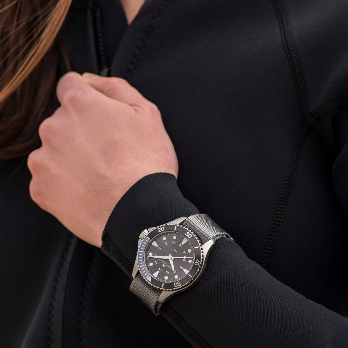 GREY STRAP 18mm 3