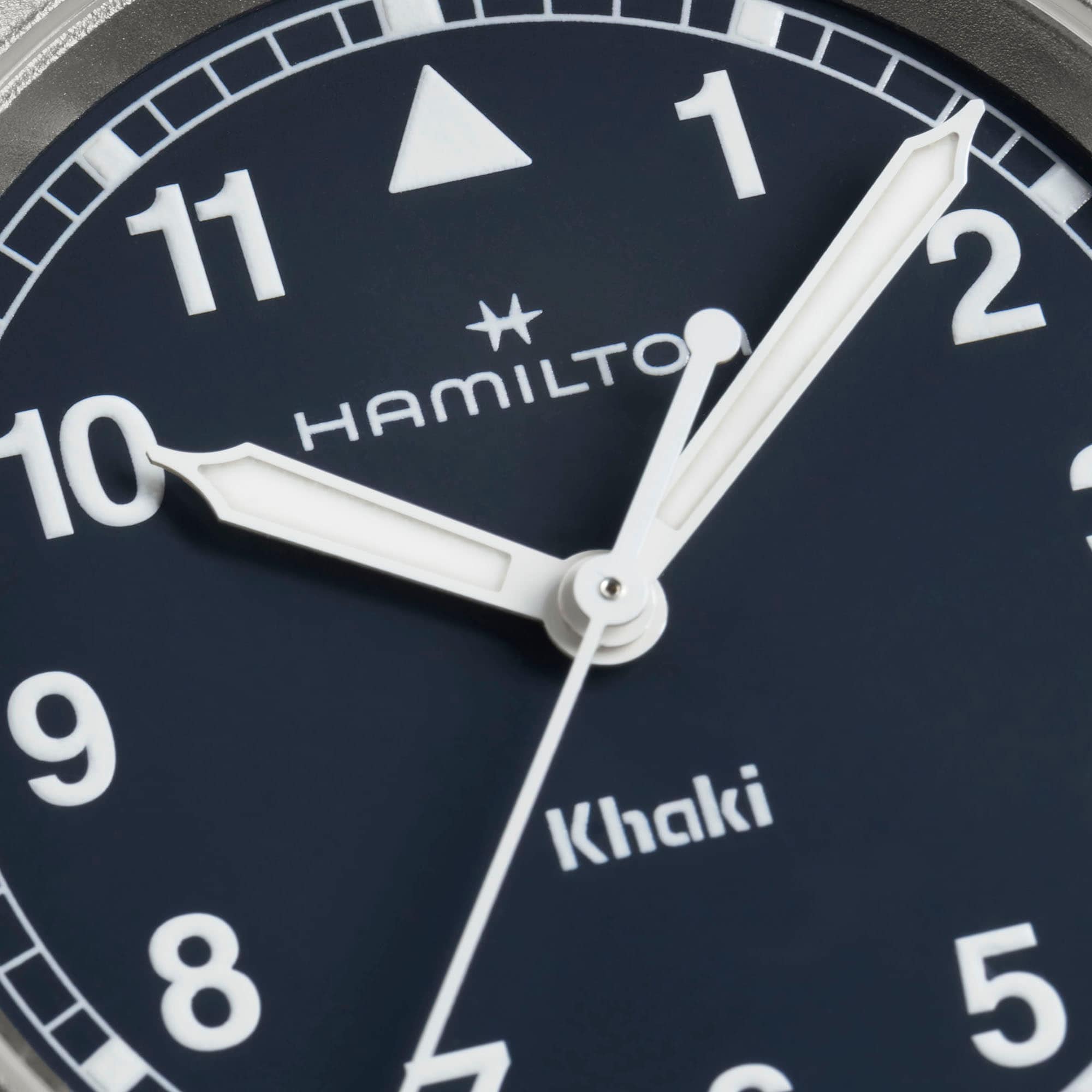 Khaki Field Quartz 33mm | Hamilton Watch - H69301140 Khaki Field Quartz 33mm | Hamilton Watch - H69301140