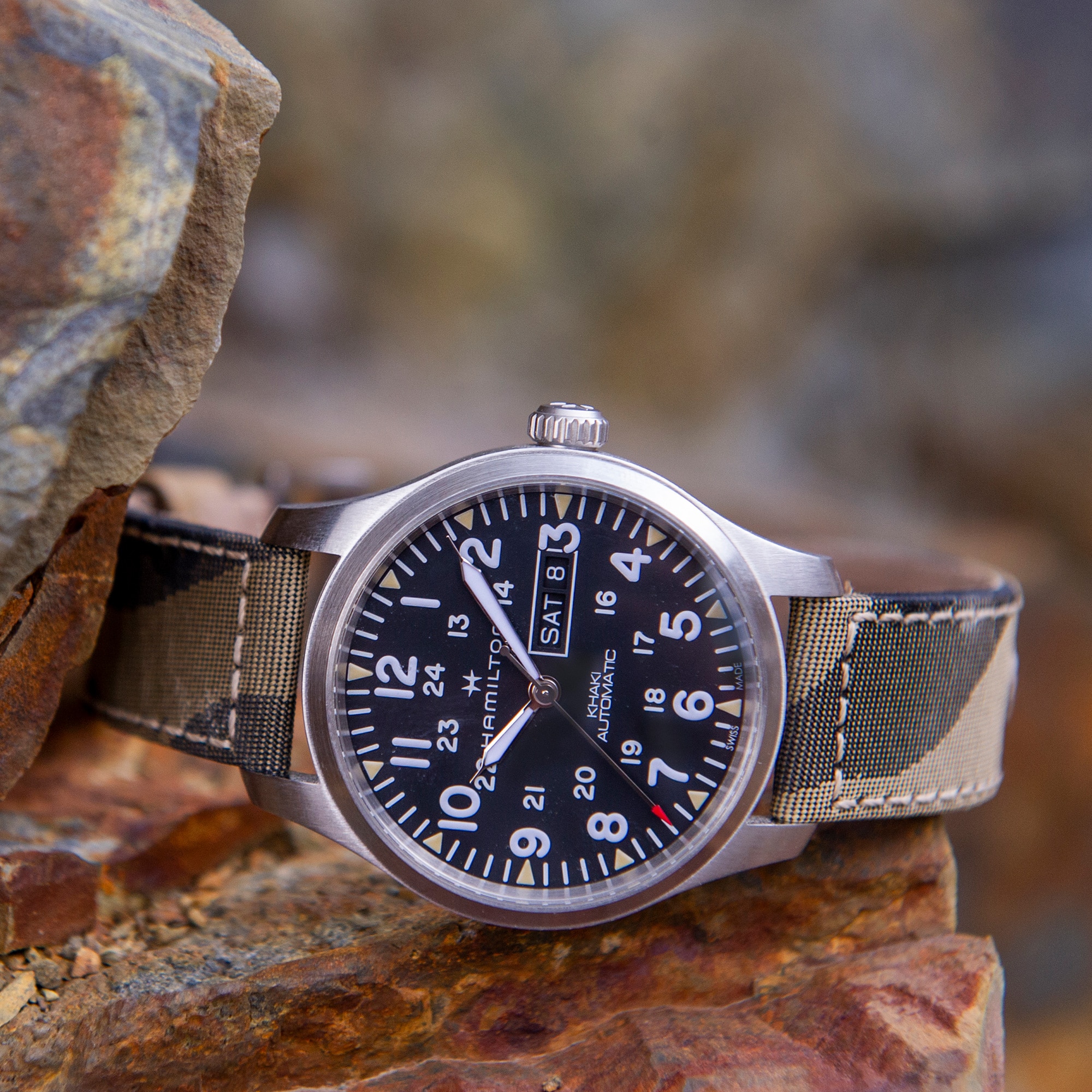 Khaki Field DAY DATE AUTO