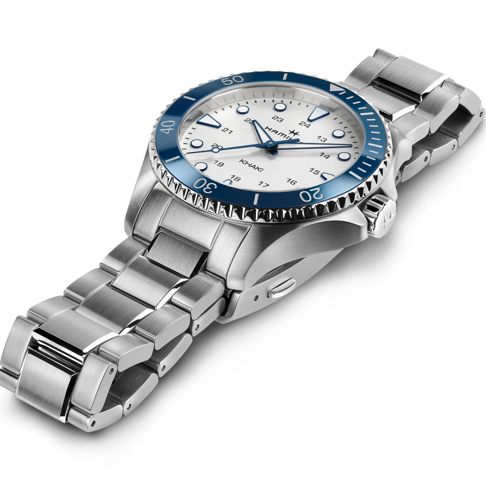 Khaki Navy Scuba 37mm - Silver dial - Stainless Steel bracelet