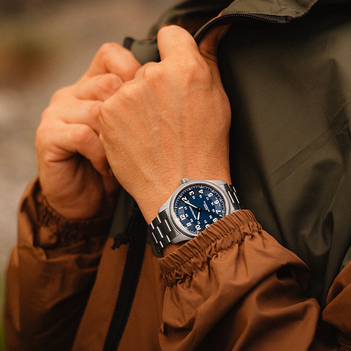 Titanium Watches : Lightweight Strength for any Adventure