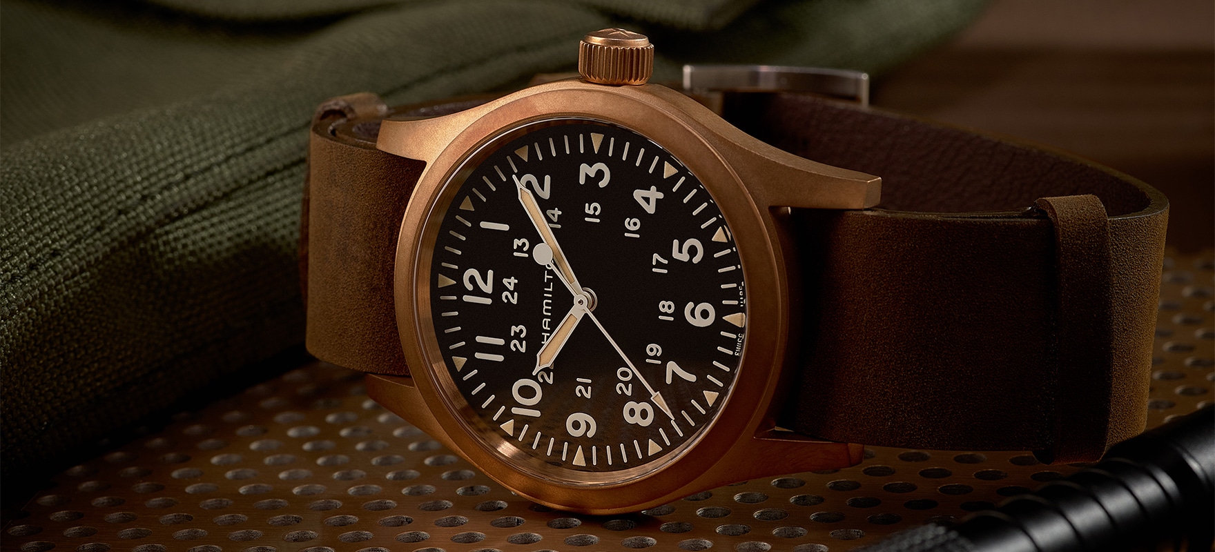 Khaki Navy Scuba Auto