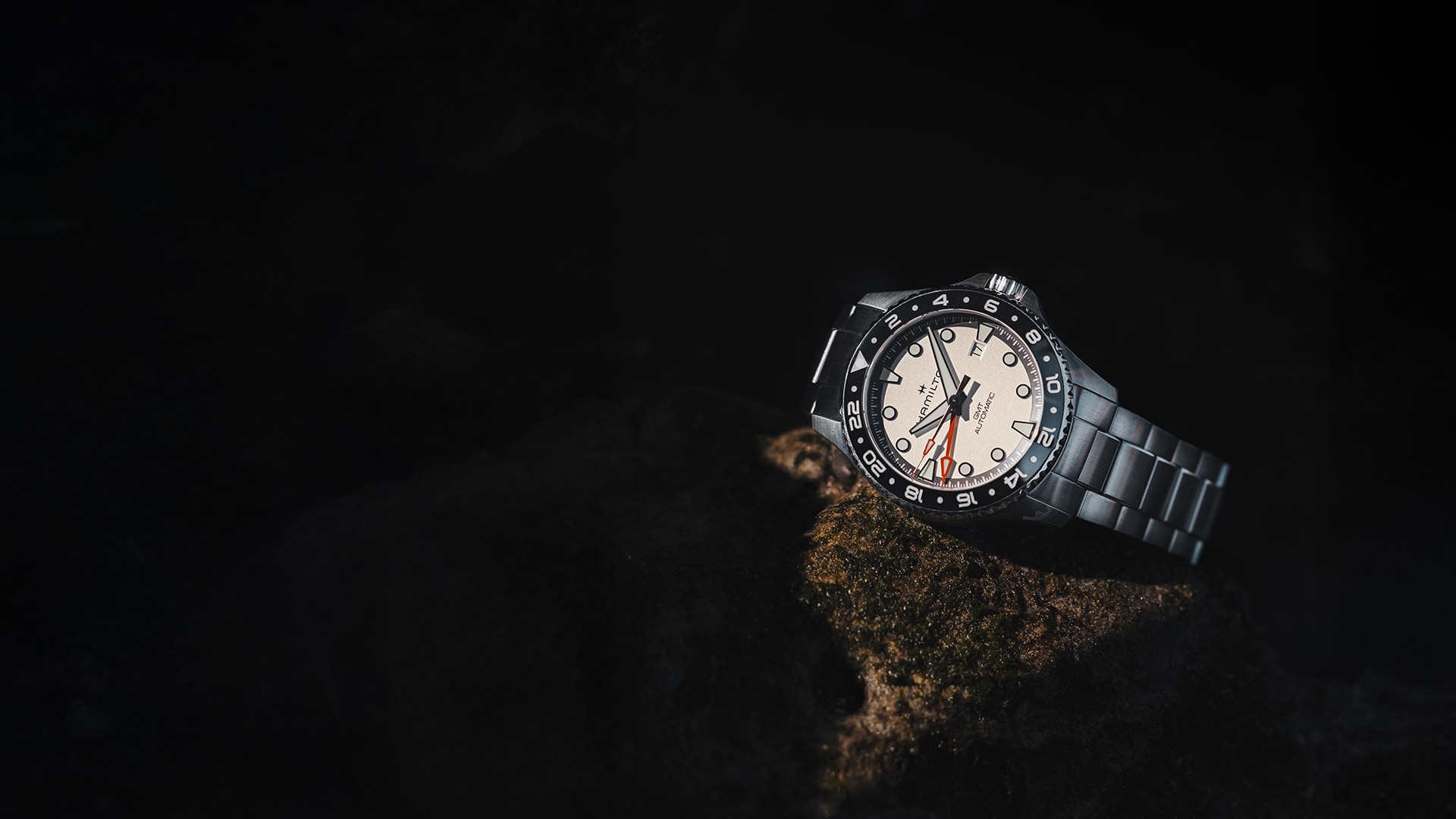 KHAKI NAVY SCUBA GMT