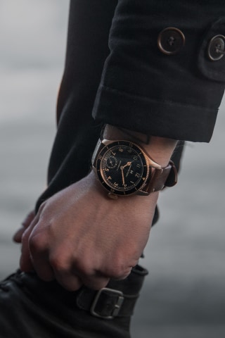 Повседневные мужские часы