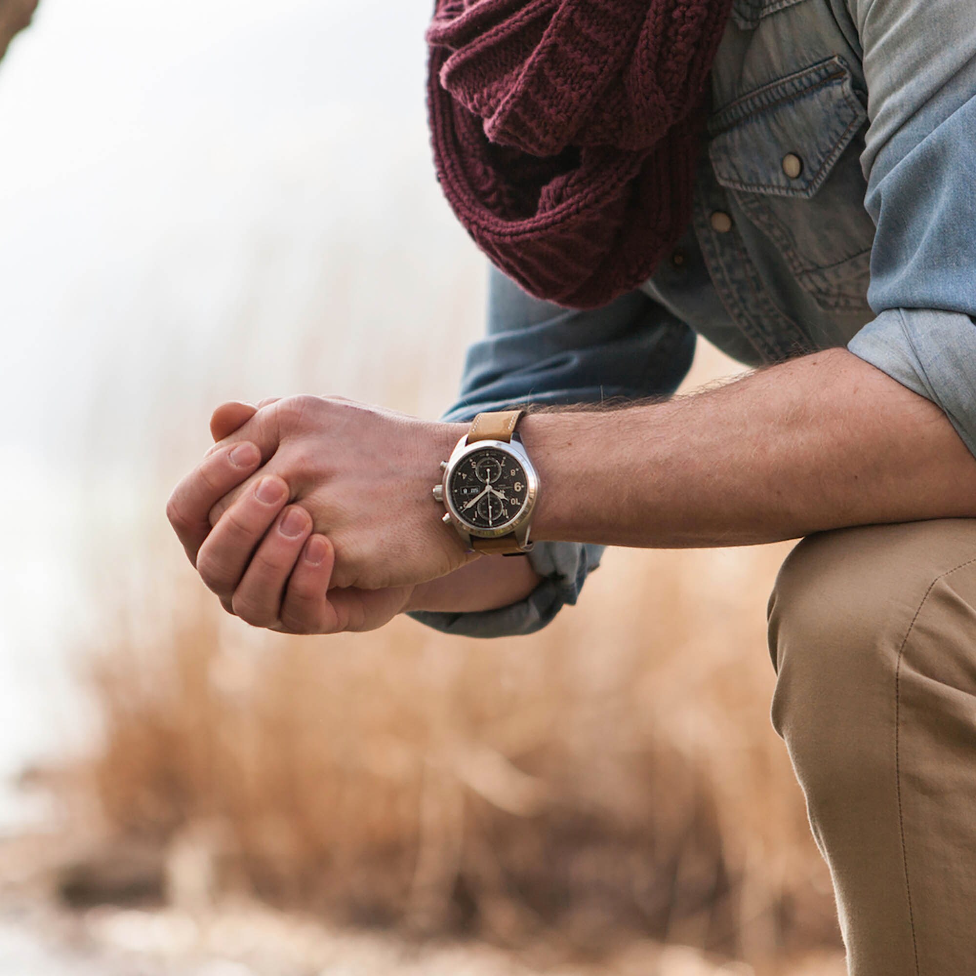 elvitario wrist watch